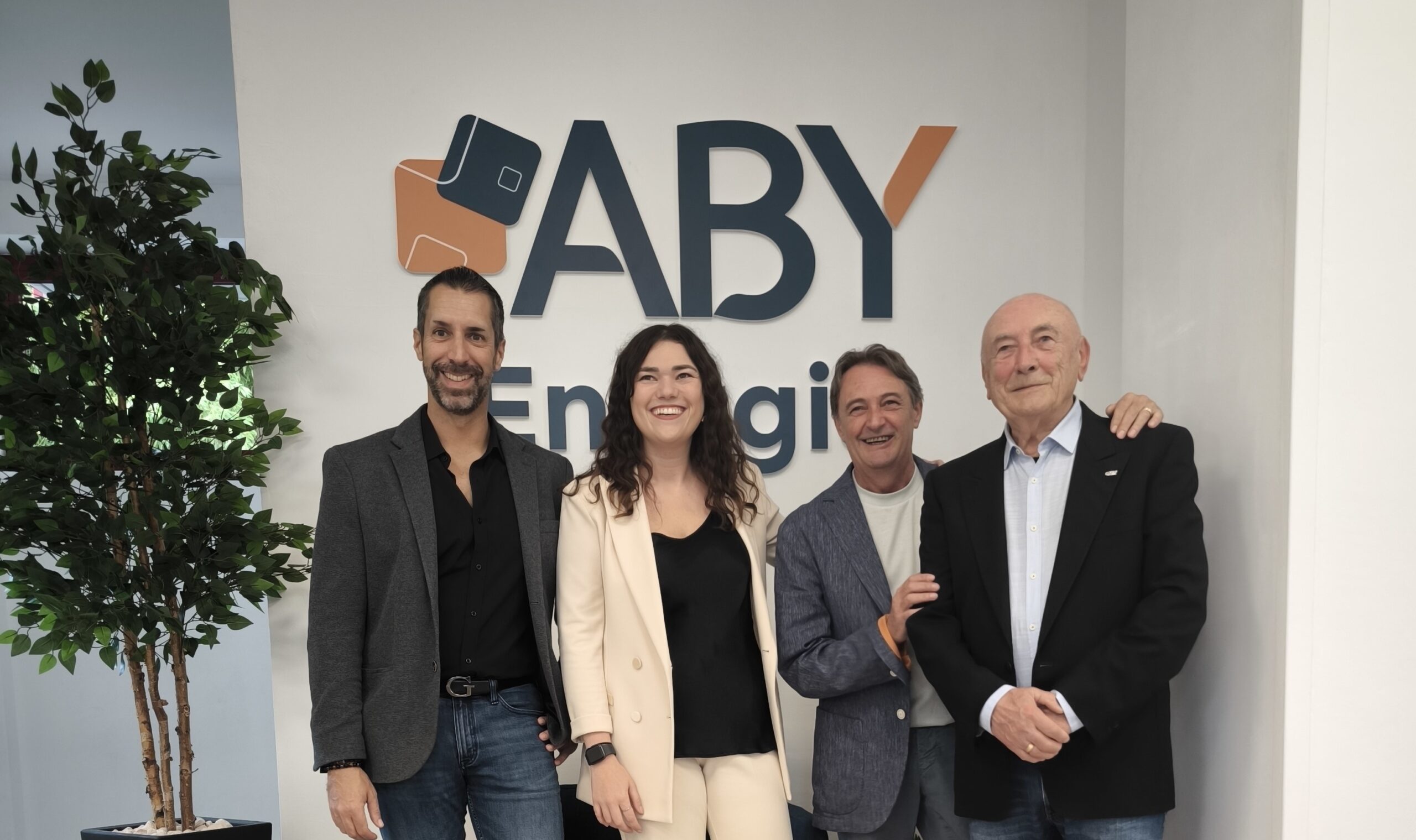 Aby Store Massa grande successo